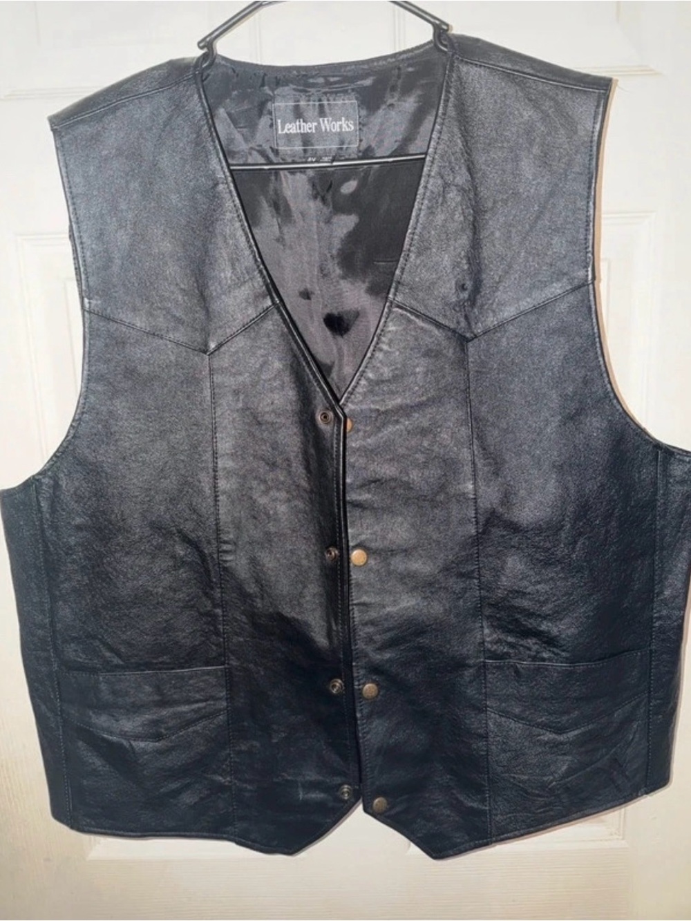 Leather Works Genuine Leather Vest 4XL (Fits like Snug 3XL) Brass button snaps